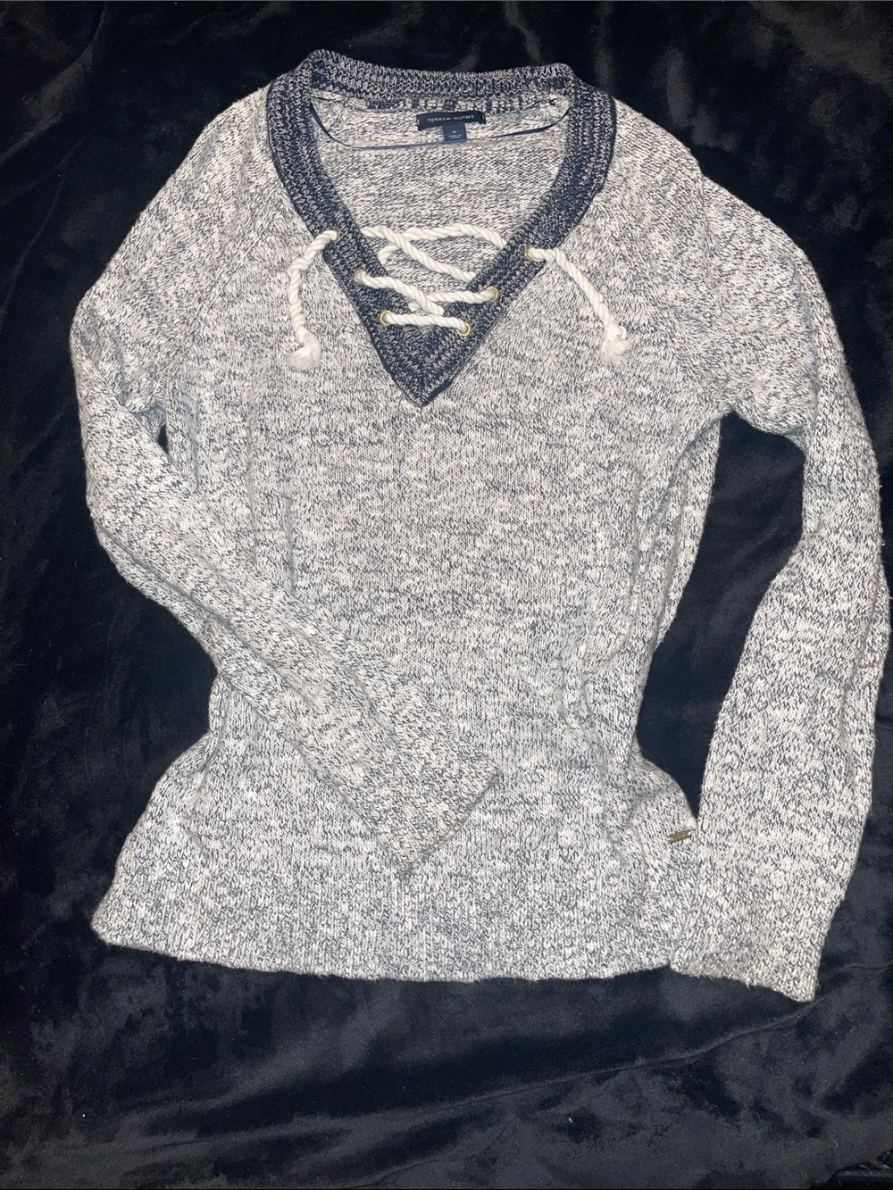 Vintage Lace-Up V-Neck Sweater - Blue Heather